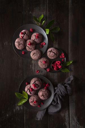 Raspberry chocolate crinkle cookies