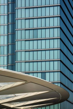 the saucer is about to take off