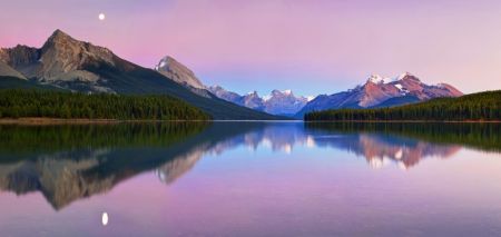 Maligne Lake
