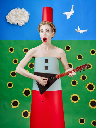 "The balalaika singer"