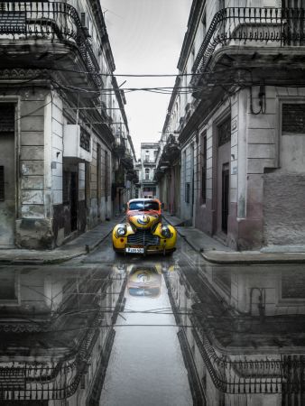Classic old car in Havana, Cuba