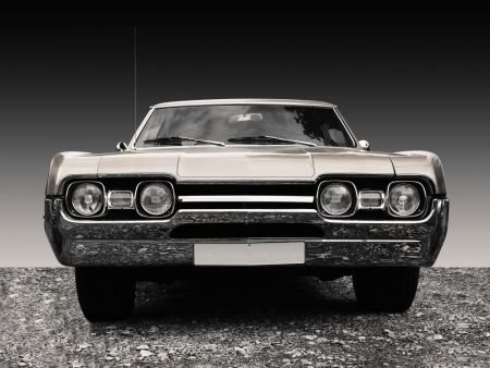 US classic car 1967 Cutlass supreme sports coupe