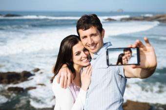 All Hail The Season of The Selfie!